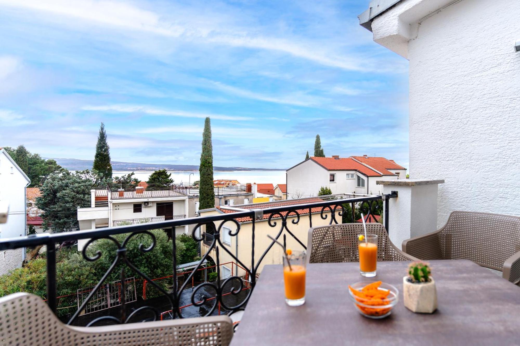 Vila Sabrina Selce Bagian luar foto