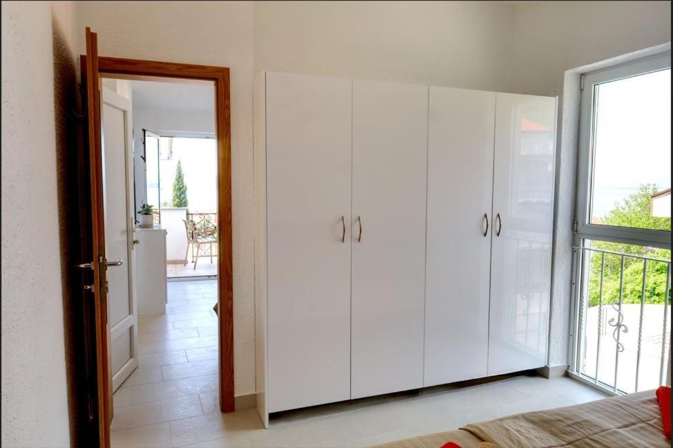 Vila Sabrina Selce Bagian luar foto
